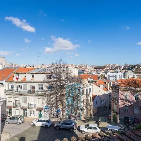 Principe Real Beautiful Studio Apartment